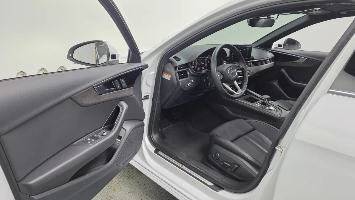 Audi A4 interior detail