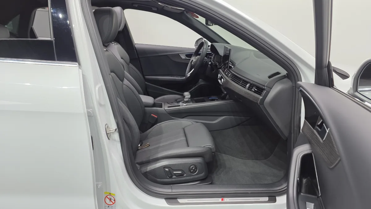 Audi A4 interior detail