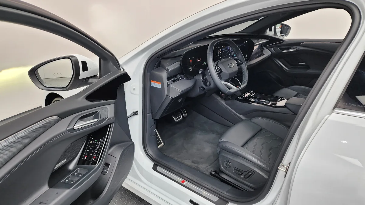 Audi A6 e-tron interior detail