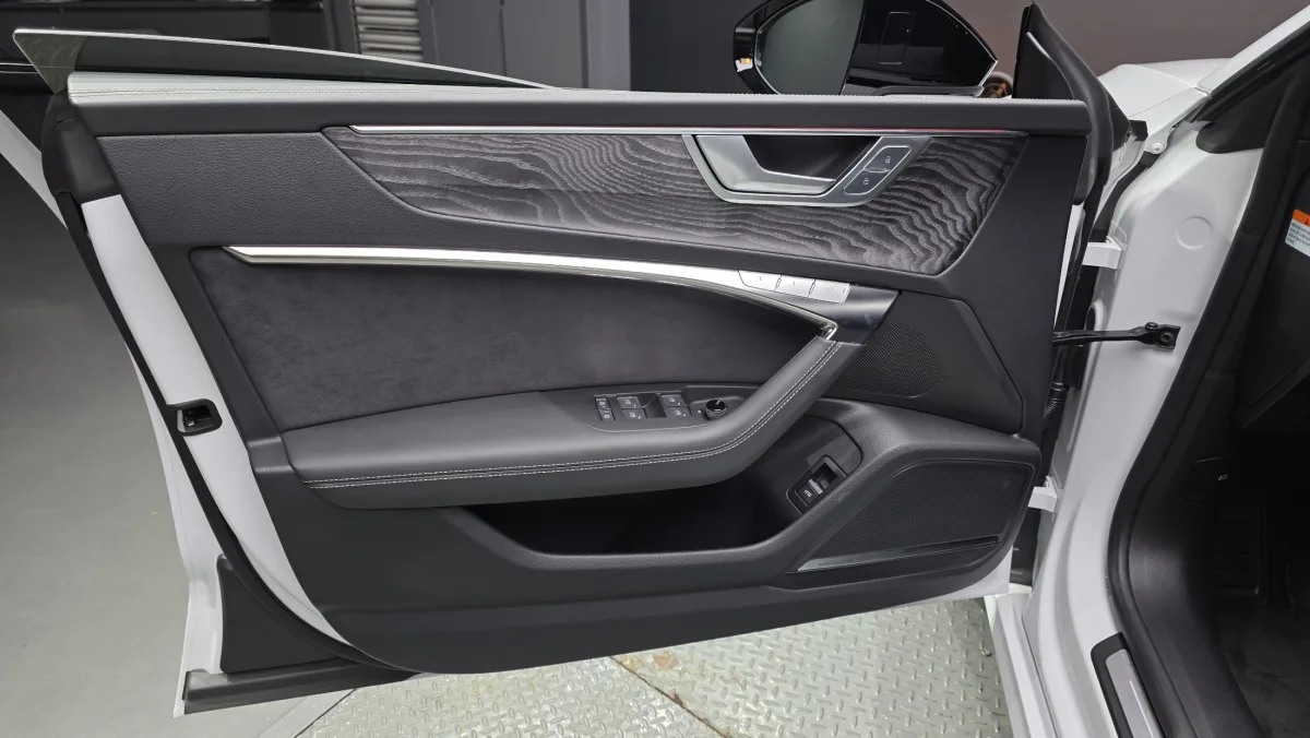 Audi A7 interior detail