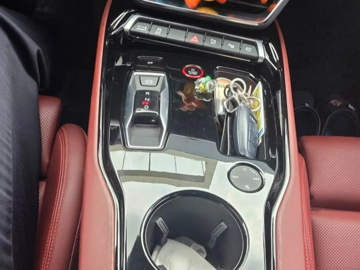 Audi e-tron GT interior detail