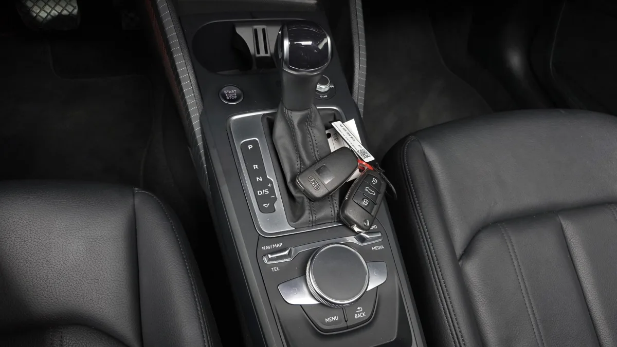 Audi Q2 interior detail