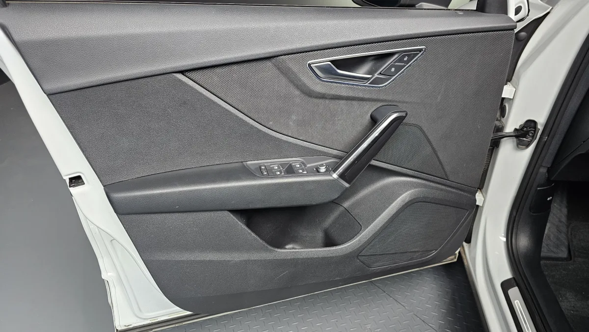 Audi Q2 interior detail