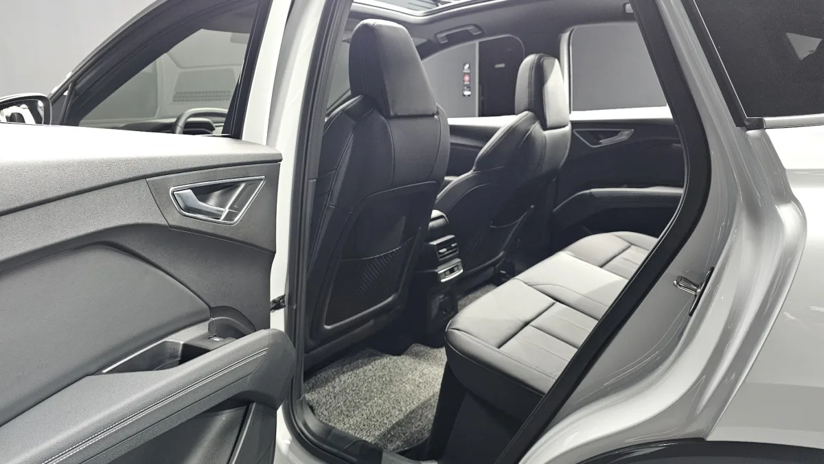 Audi Q4 e-tron interior detail