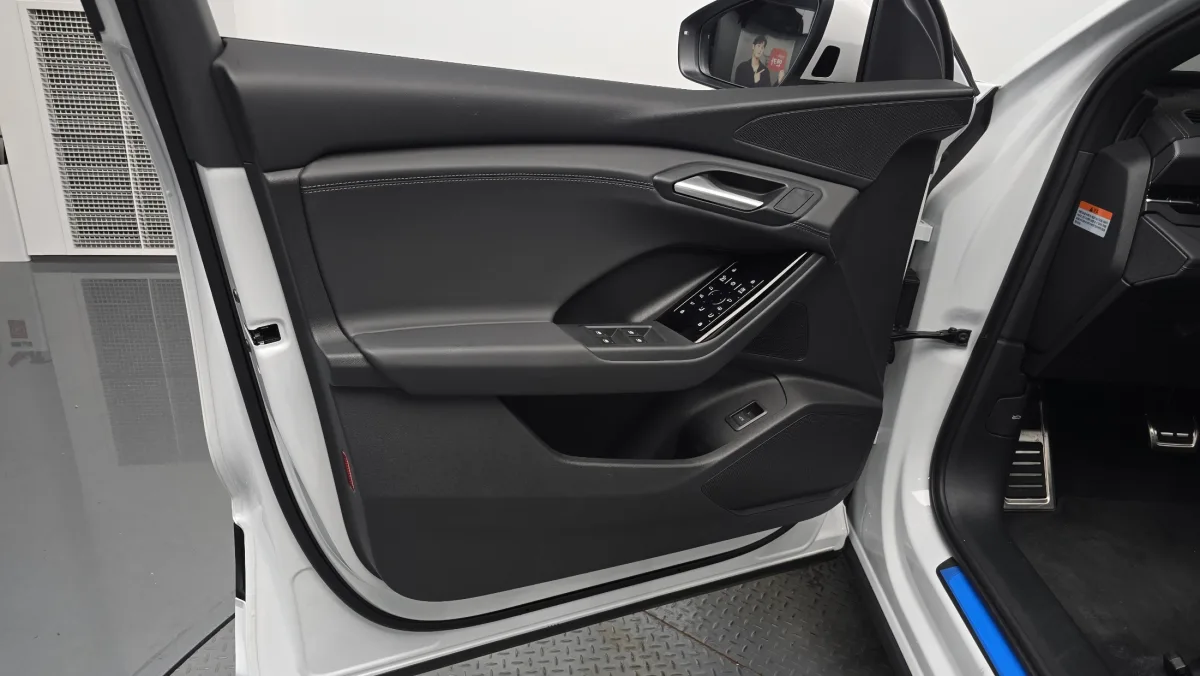 Audi Q6 e-tron interior detail