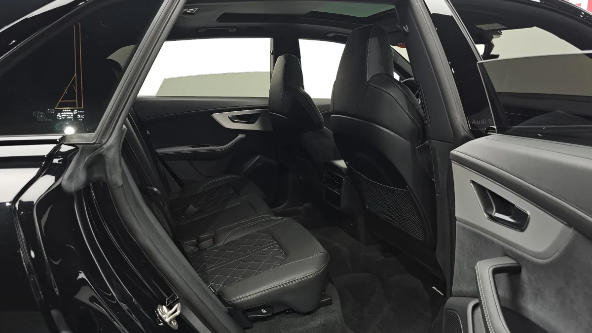 Audi Q8 interior detail