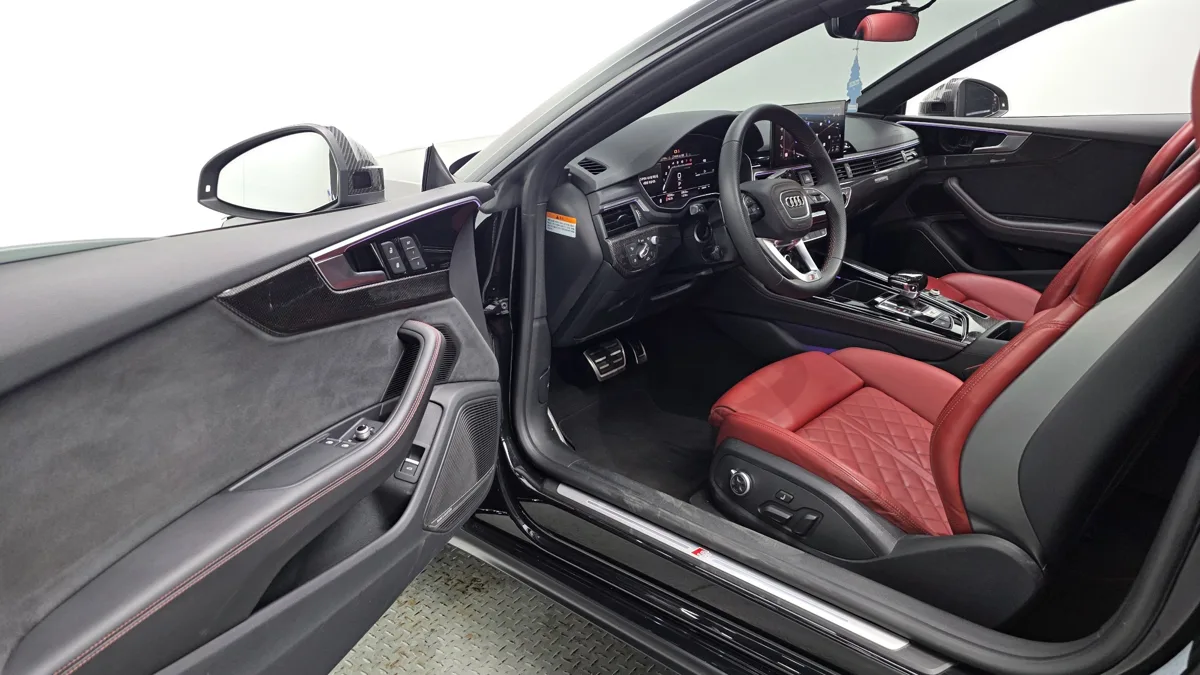 Audi S5 interior detail
