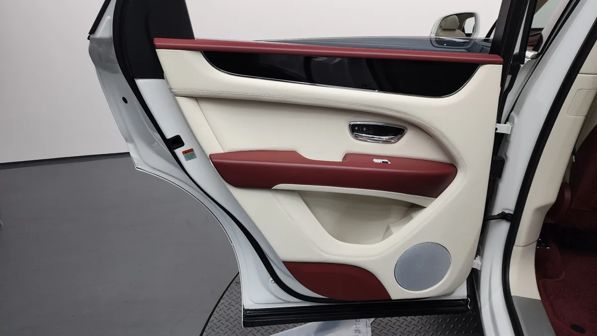 Bentley Bentayga interior detail