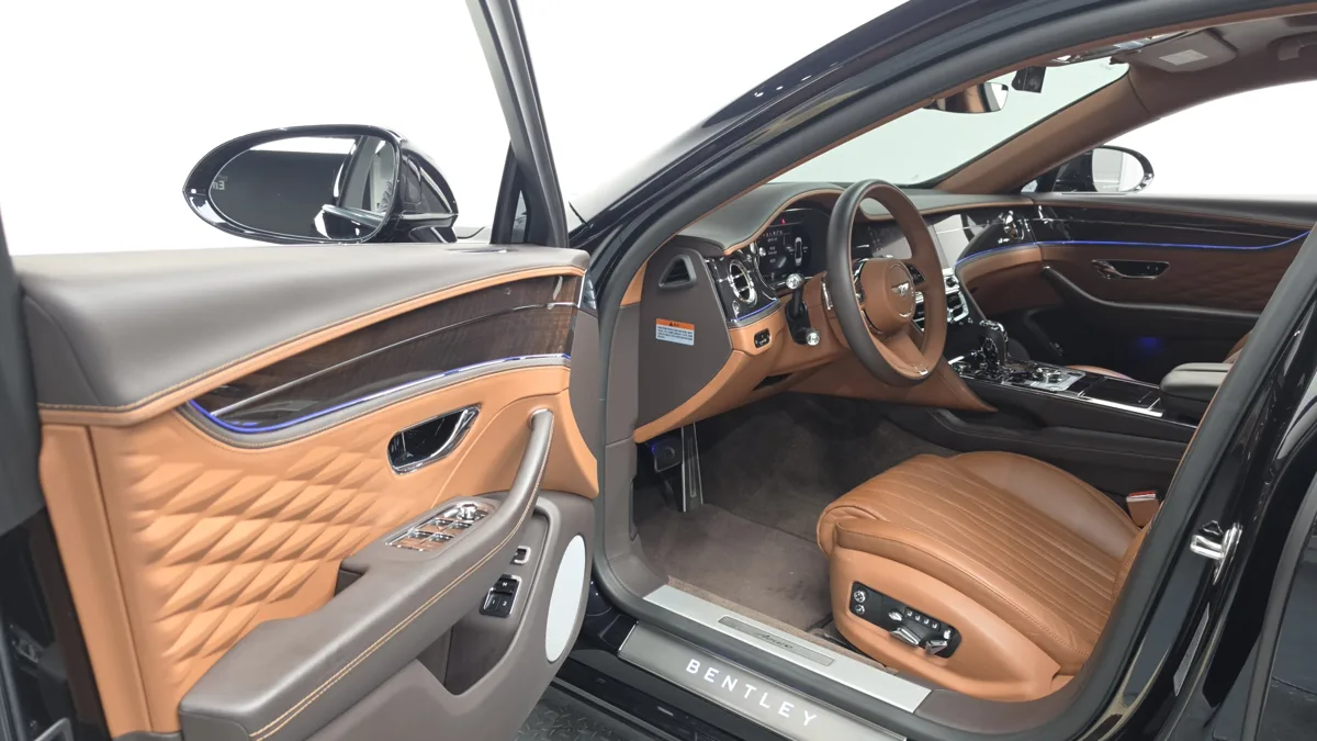 Bentley Flying Spur interior detail