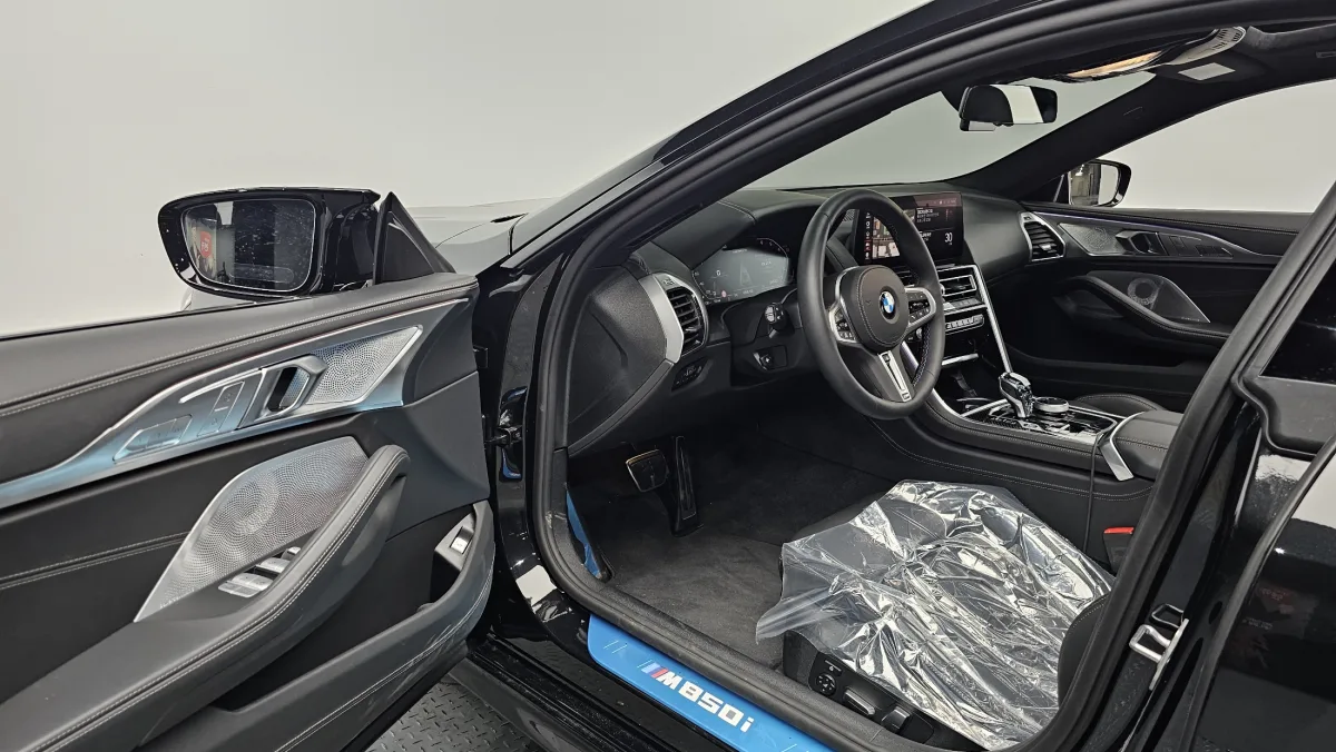 BMW 8 Series interior detail