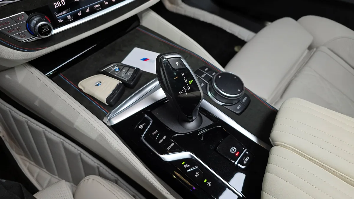 BMW Gran Turismo (GT) interior detail