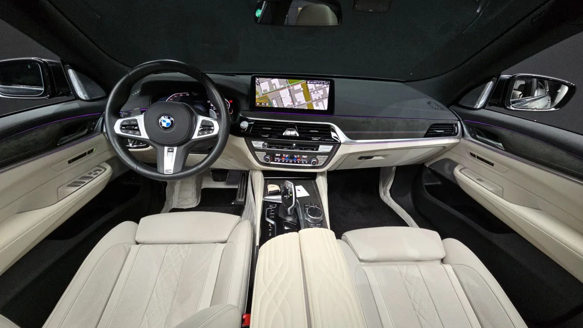 BMW Gran Turismo (GT) interior detail