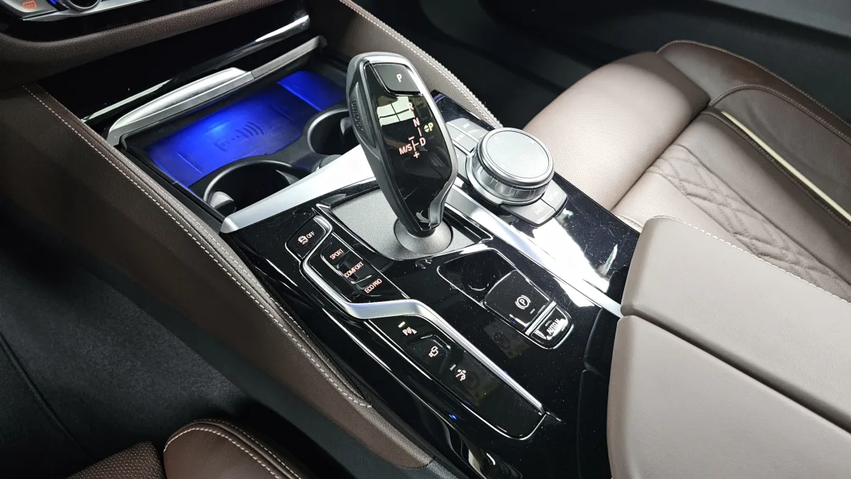 BMW Gran Turismo (GT) interior detail