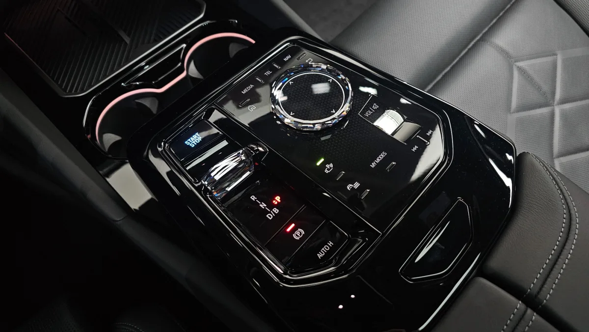 BMW i5 interior detail