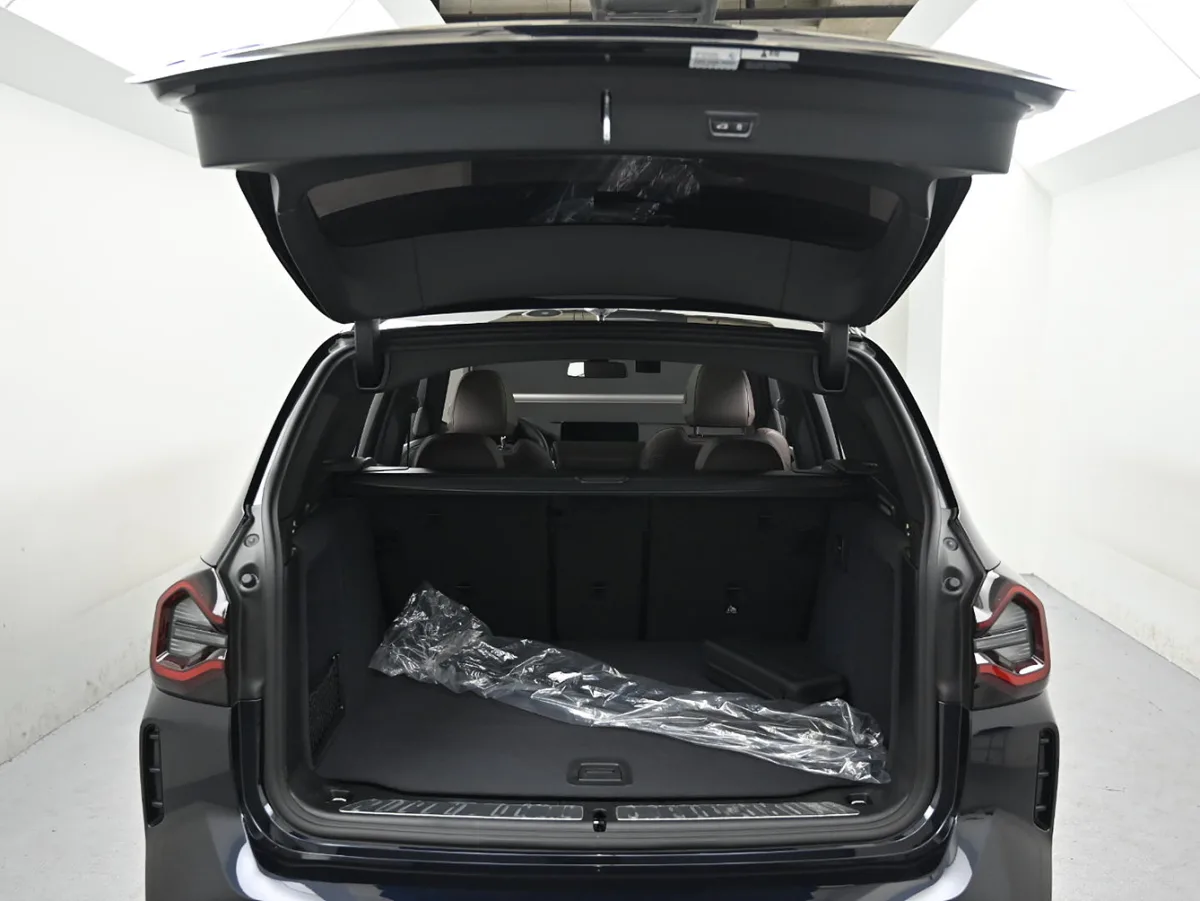 BMW iX3 interior detail