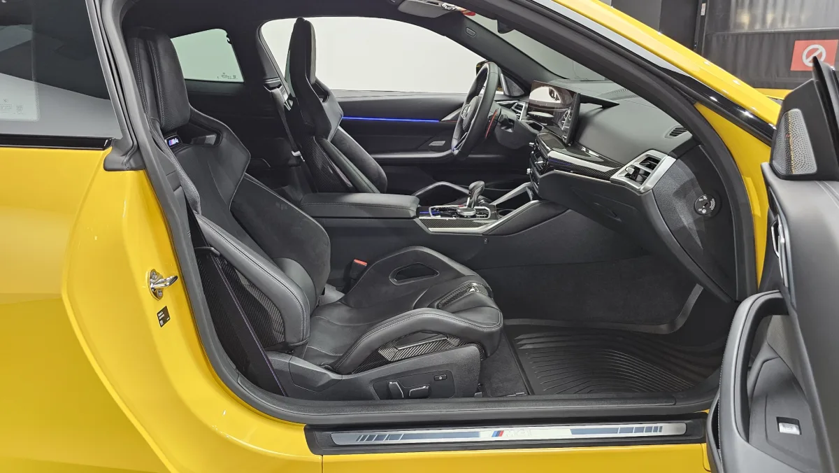 BMW M4 interior detail
