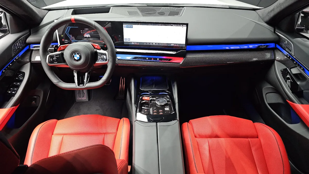 BMW M5 interior detail