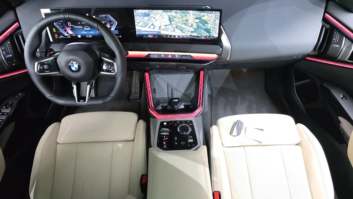 BMW X3 interior detail