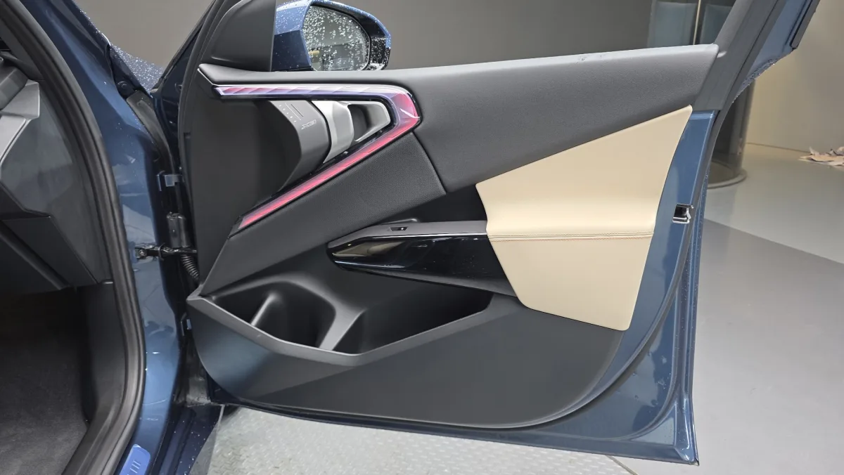 BMW X3 interior detail