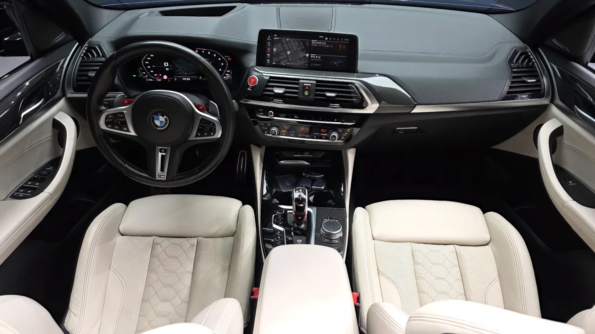 BMW X3M interior detail