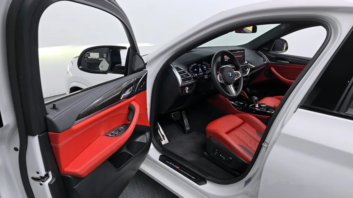 BMW X4M interior detail
