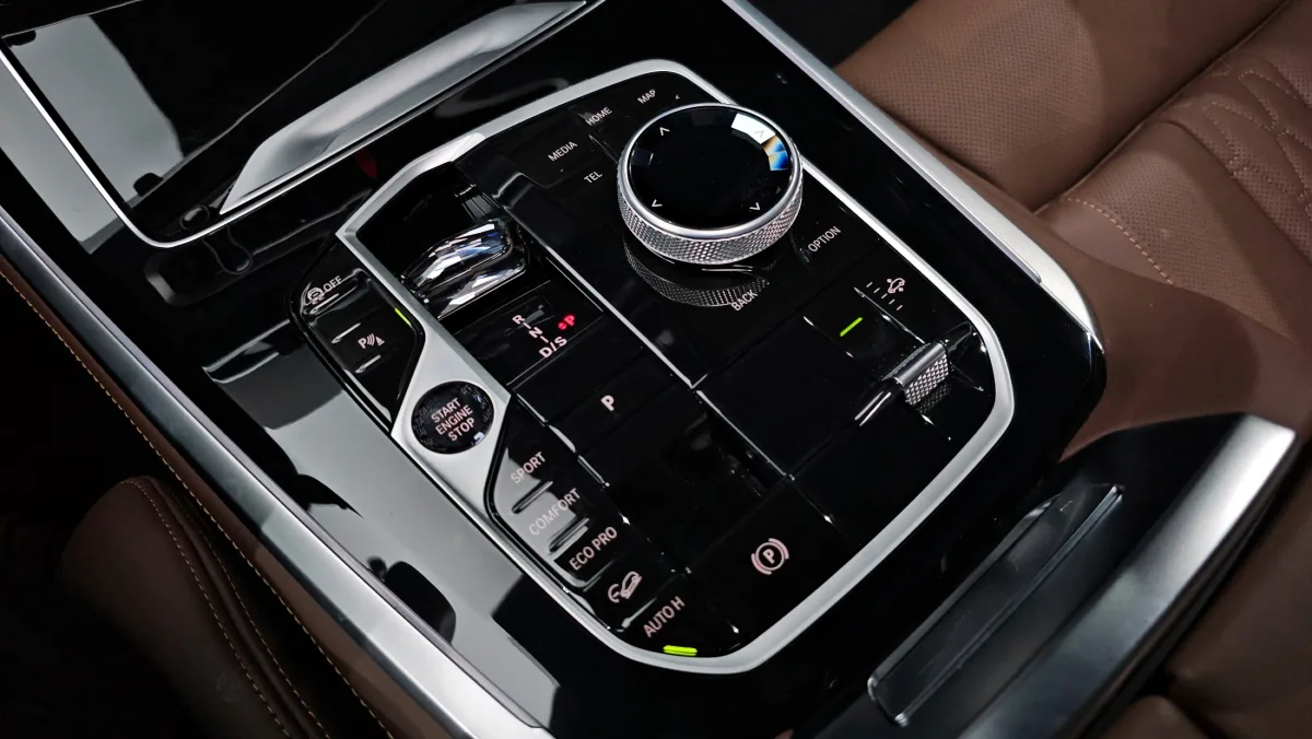 BMW X5 interior detail