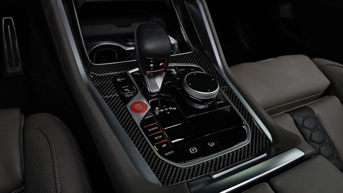 BMW X5M interior detail