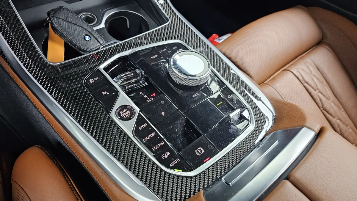 BMW X7 interior detail