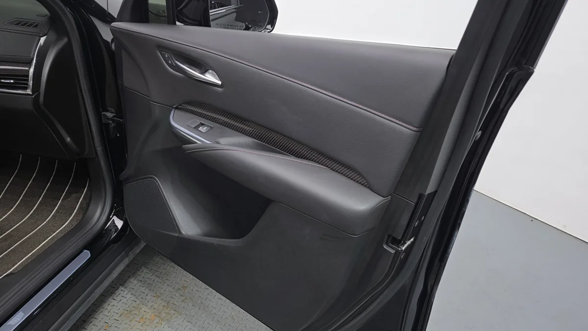 Cadillac XT4 interior detail