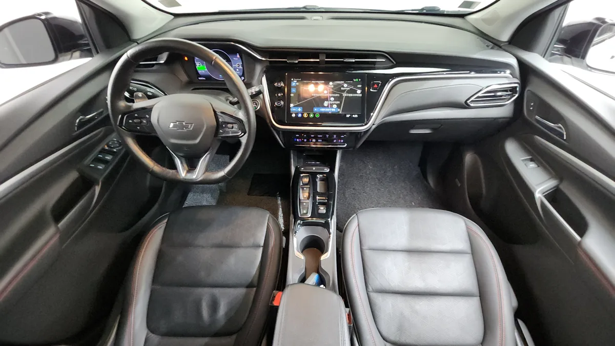 Chevrolet (GM Korea) Bolt EUV interior detail
