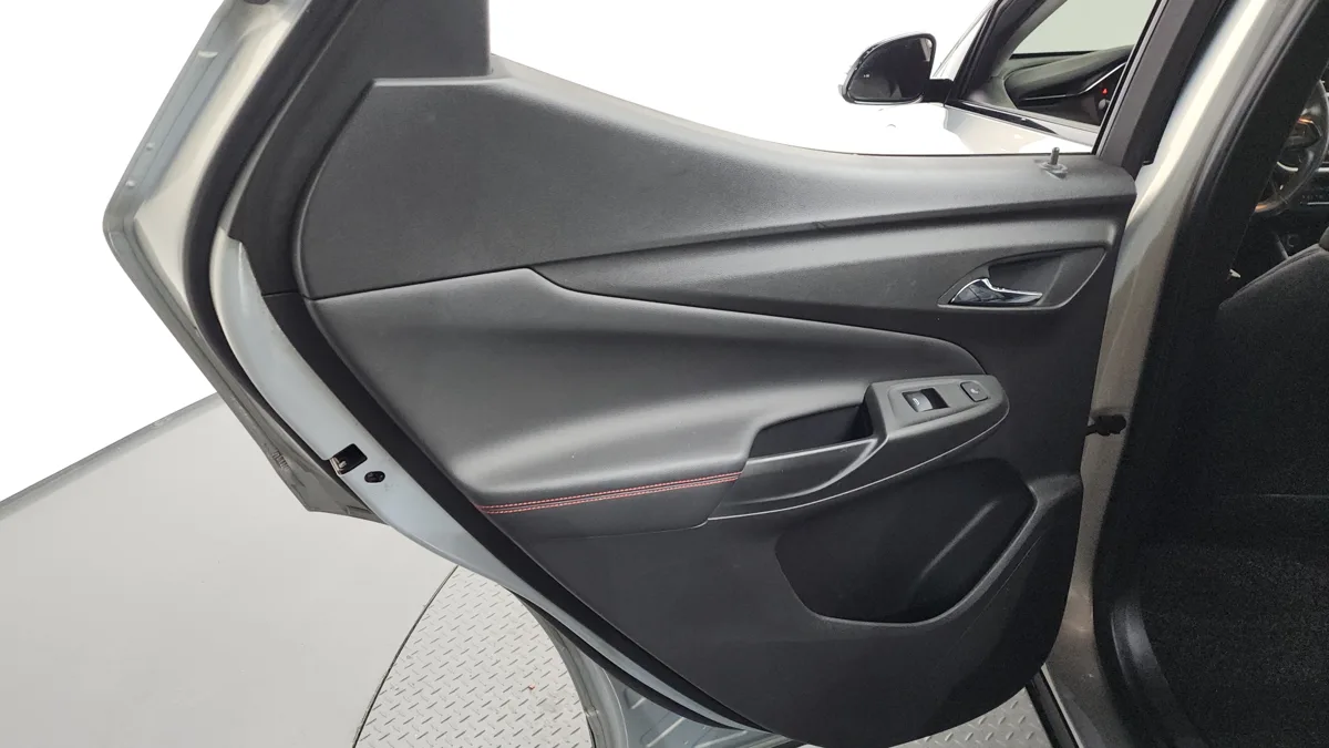 Chevrolet (GM Korea) Bolt EUV interior detail