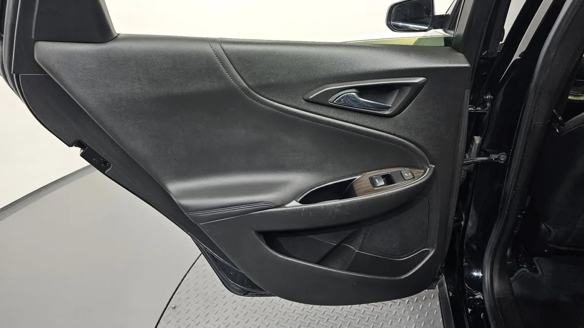 Chevrolet (GM Korea) Malibu interior detail