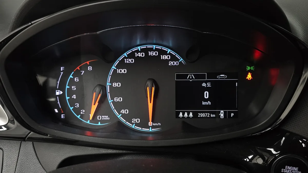 Chevrolet (GM Korea) Spark interior detail