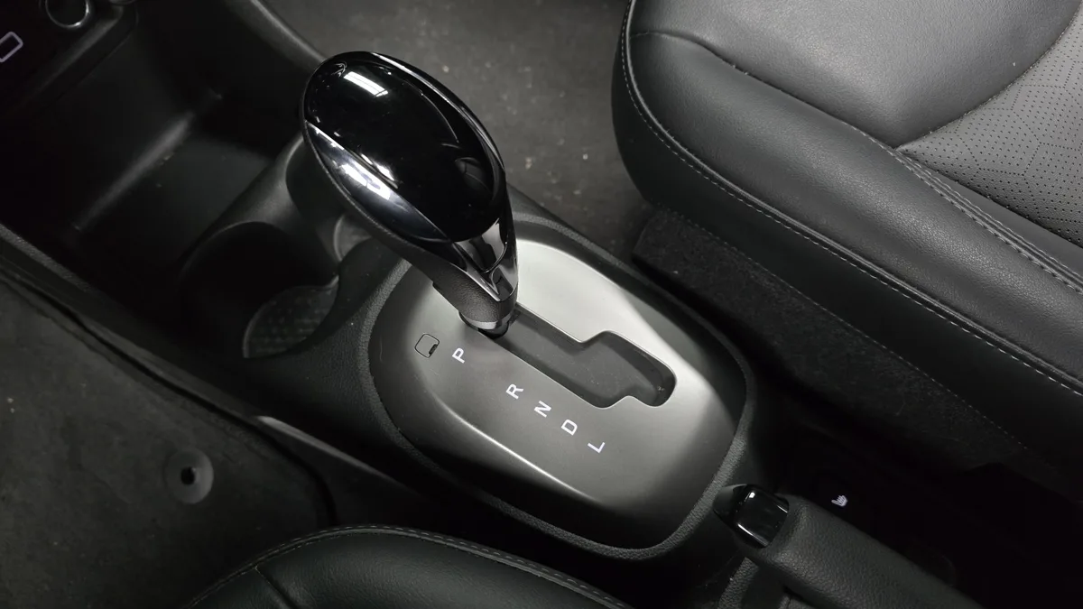 Chevrolet (GM Korea) Spark interior detail