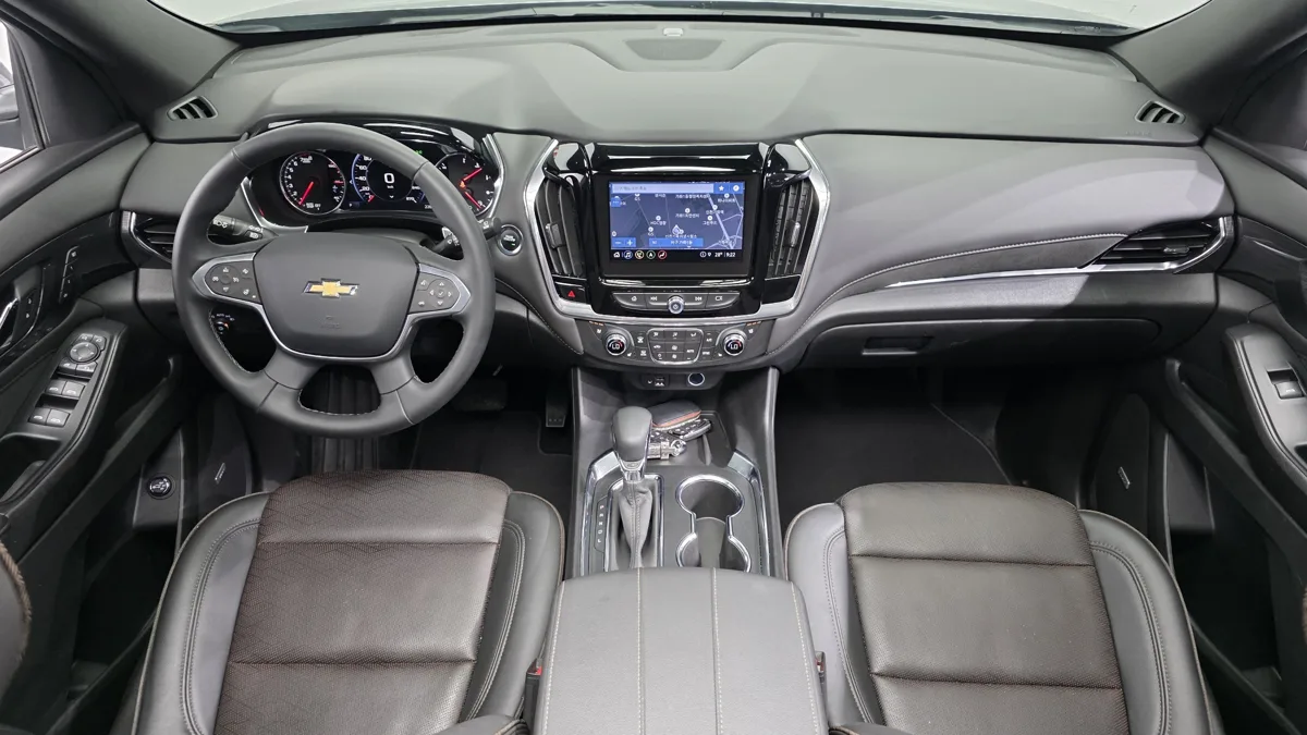 Chevrolet (GM Korea) Traverse interior detail