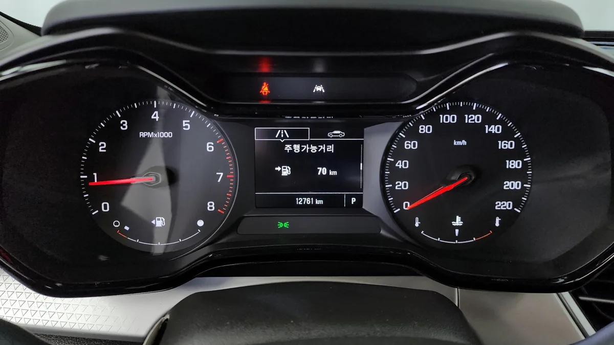 Chevrolet (GM Korea) Trax interior detail
