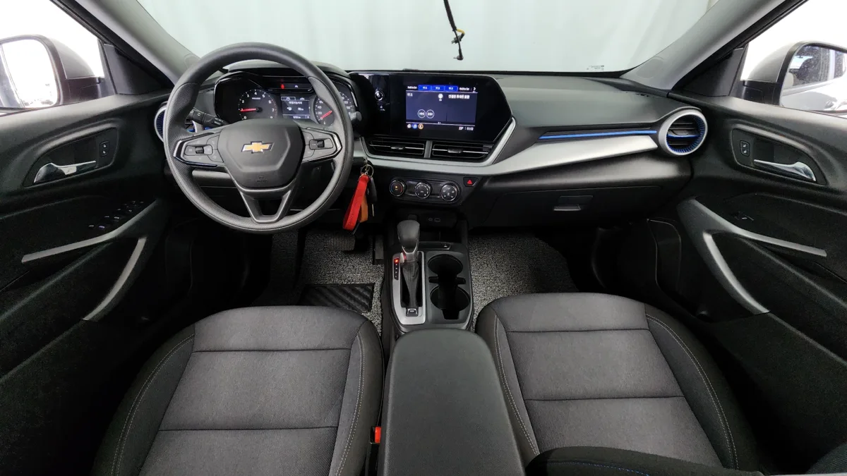Chevrolet (GM Korea) Trax interior detail