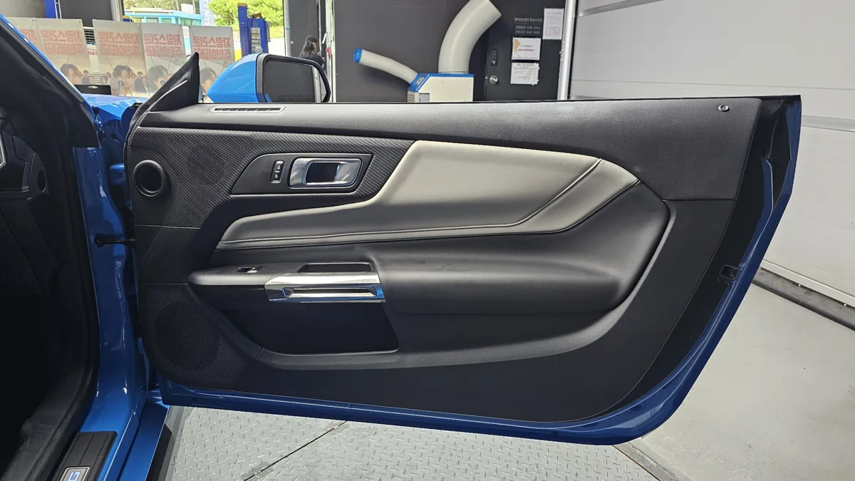 Ford Mustang interior detail