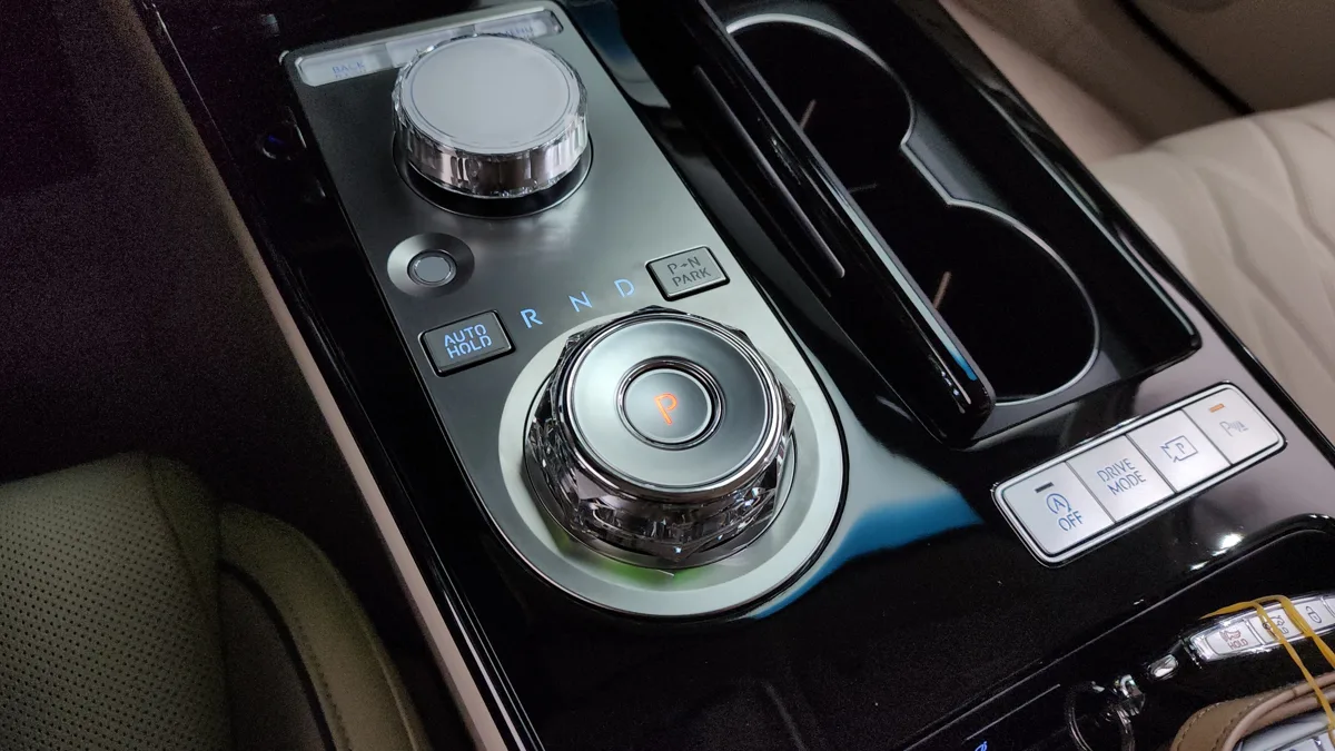 Genesis G80 interior detail