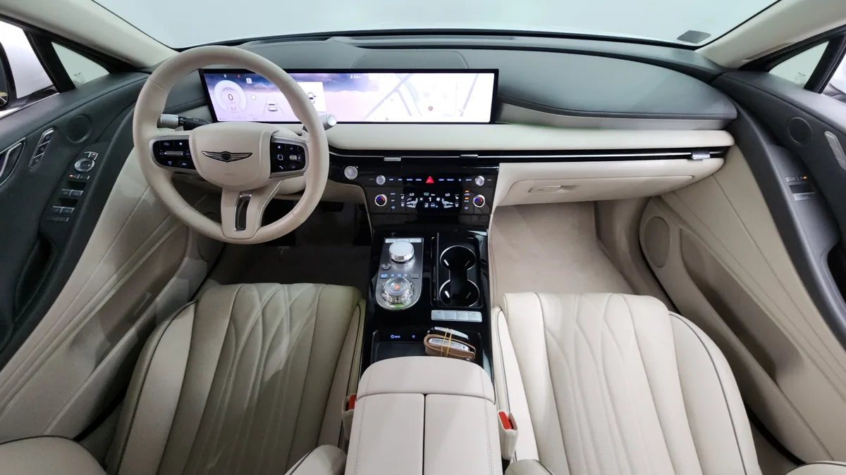 Genesis G80 interior detail