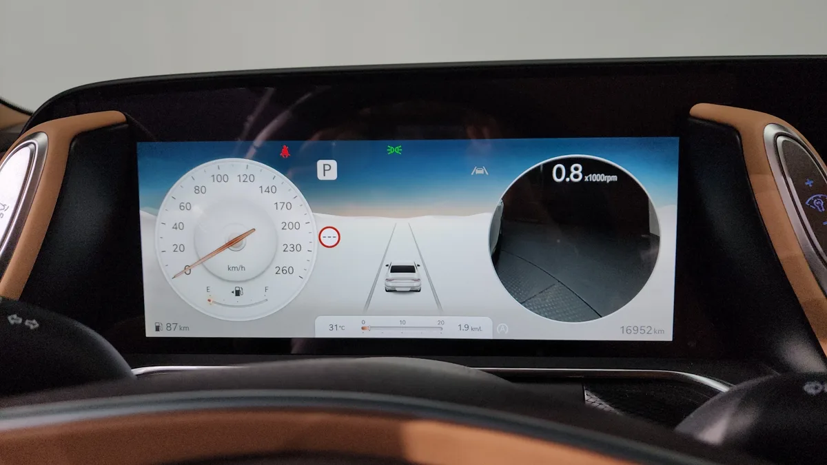 Genesis G90 interior detail