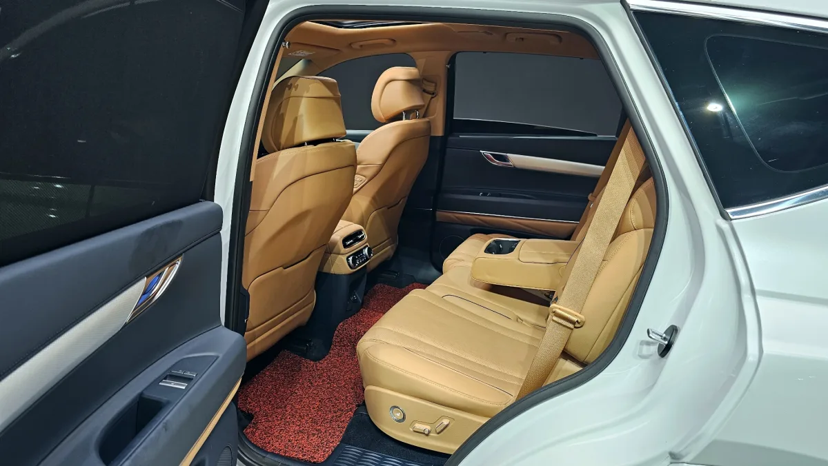 Genesis GV80 rear seats