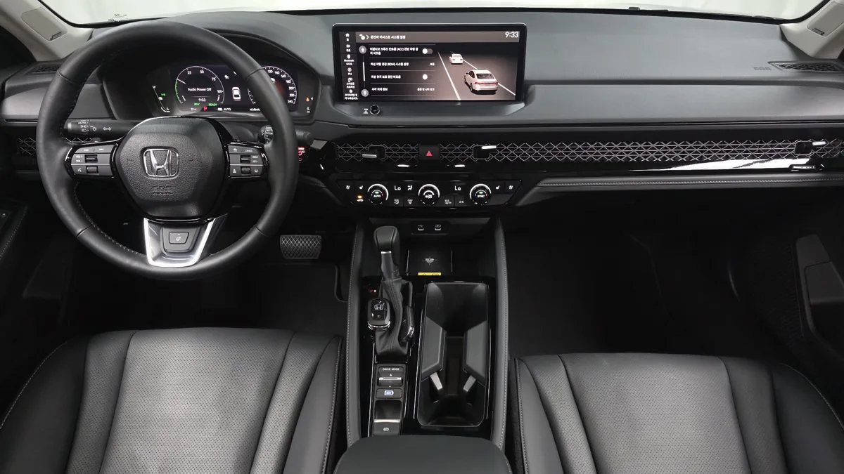 Honda Accord interior detail