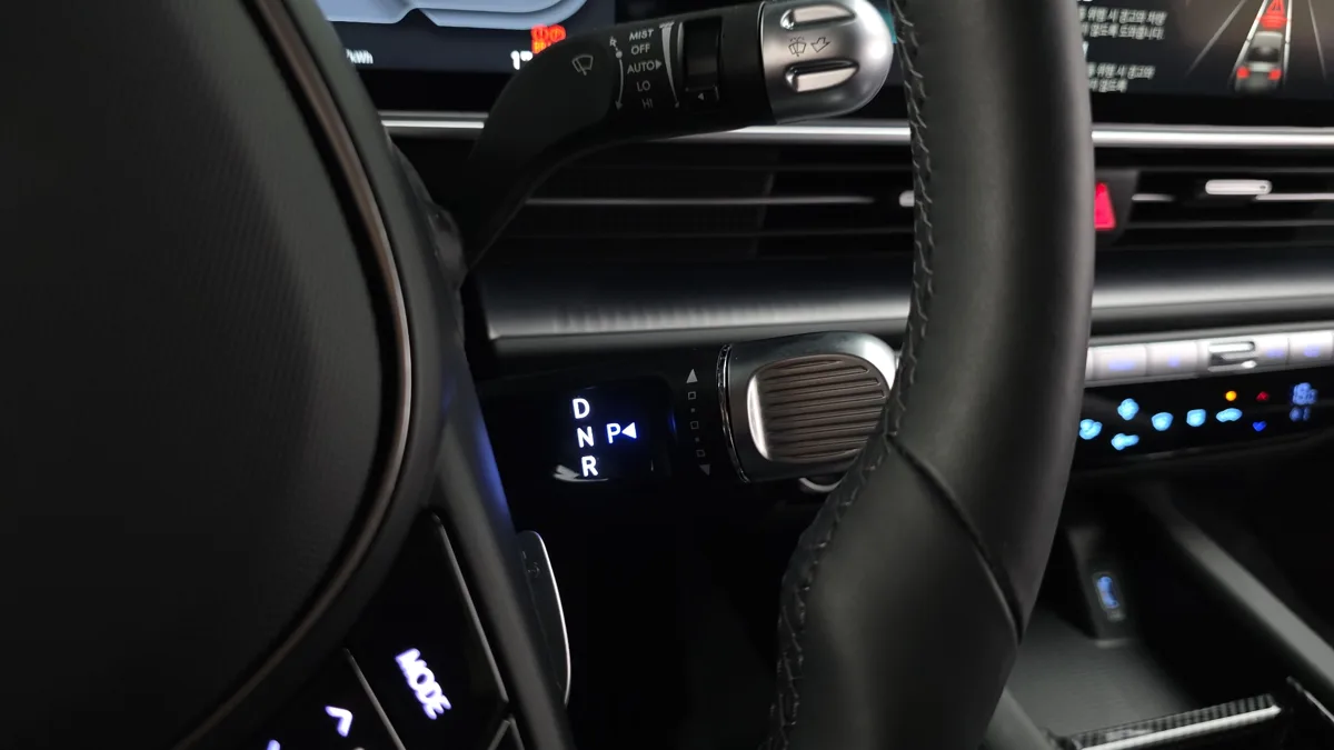 Hyundai Ioniq 6 interior detail
