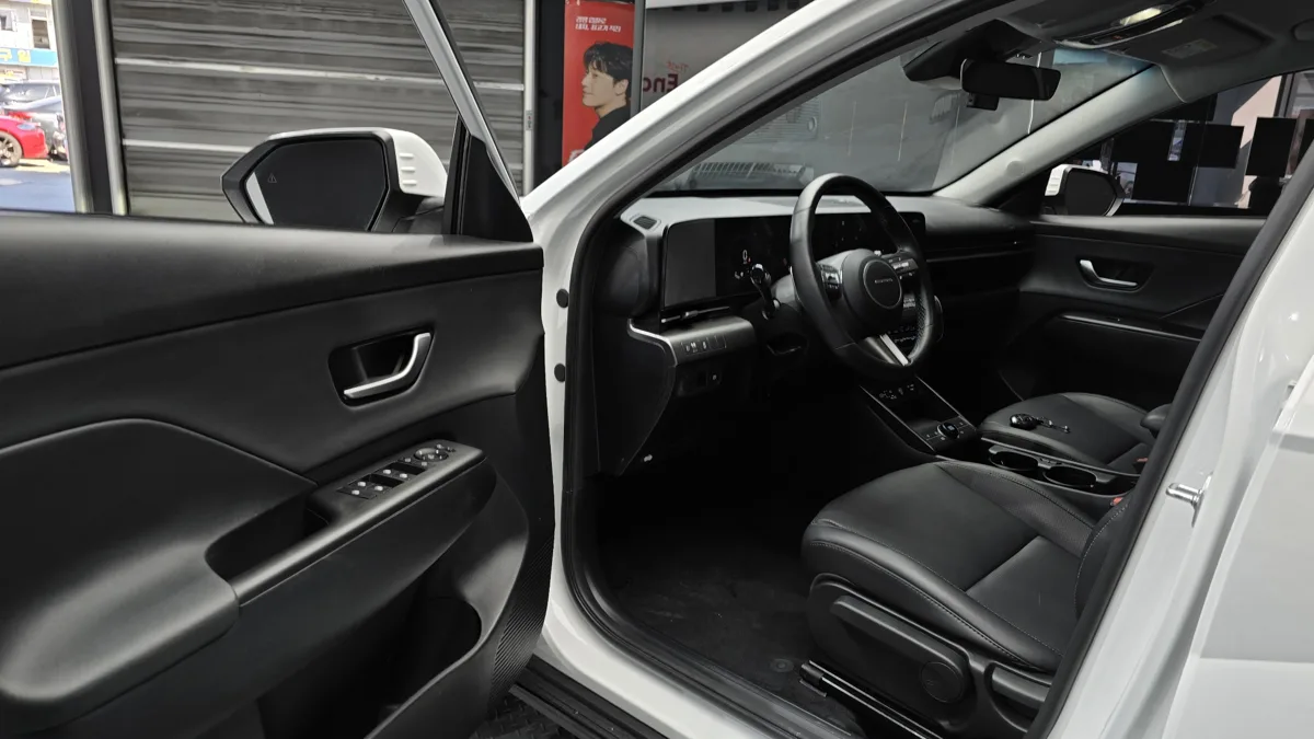 Hyundai Kona interior detail
