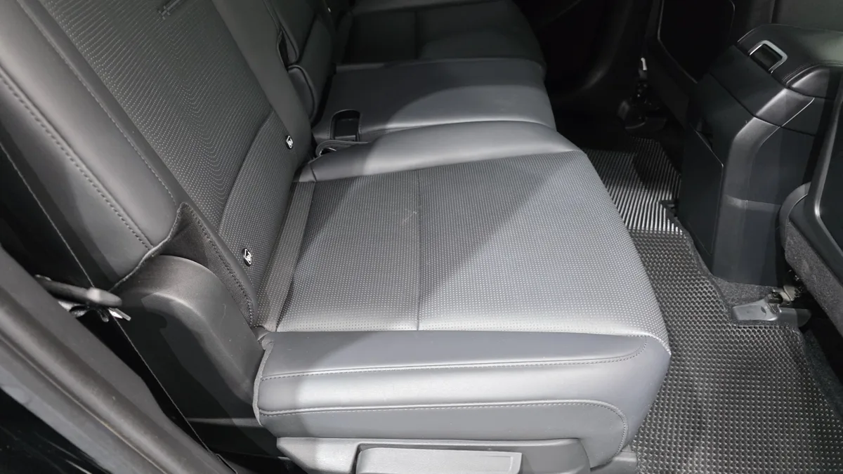 Hyundai Santa Fe interior detail