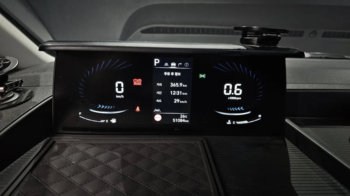 Hyundai Staria interior detail