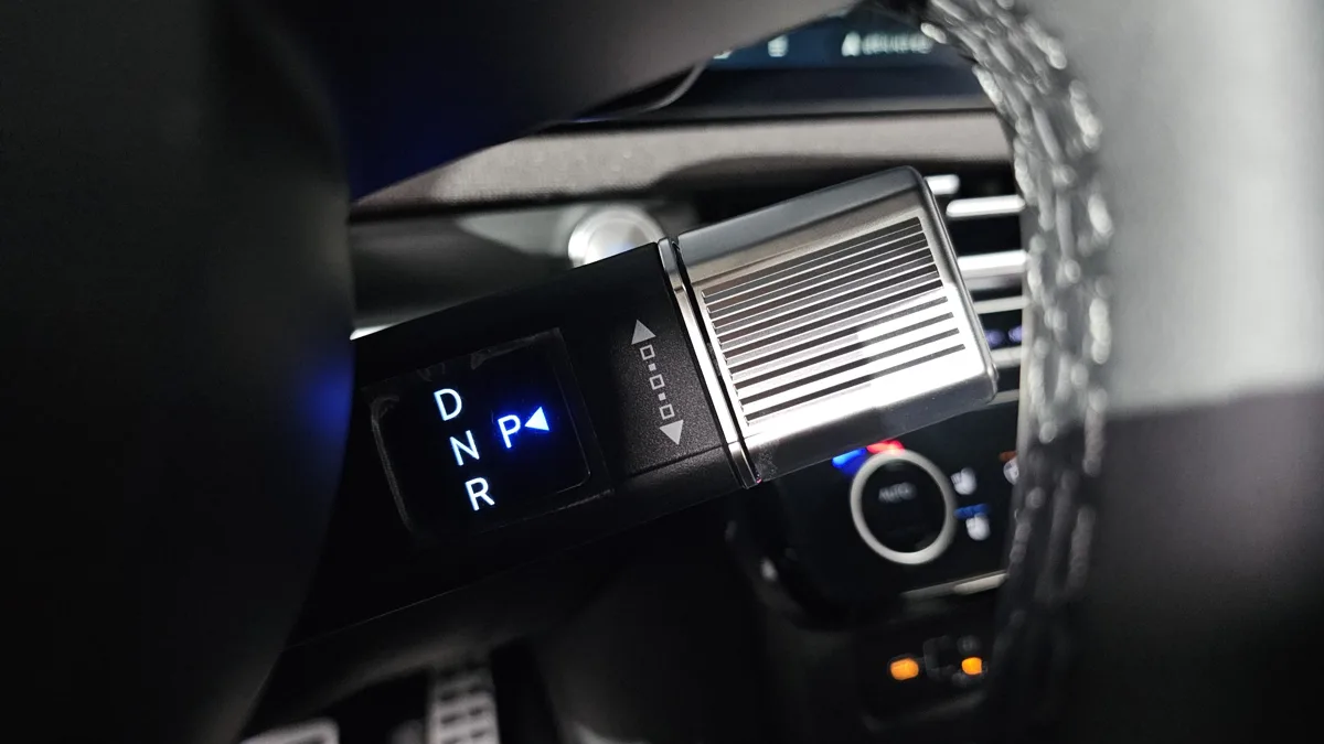 Hyundai Tucson interior detail