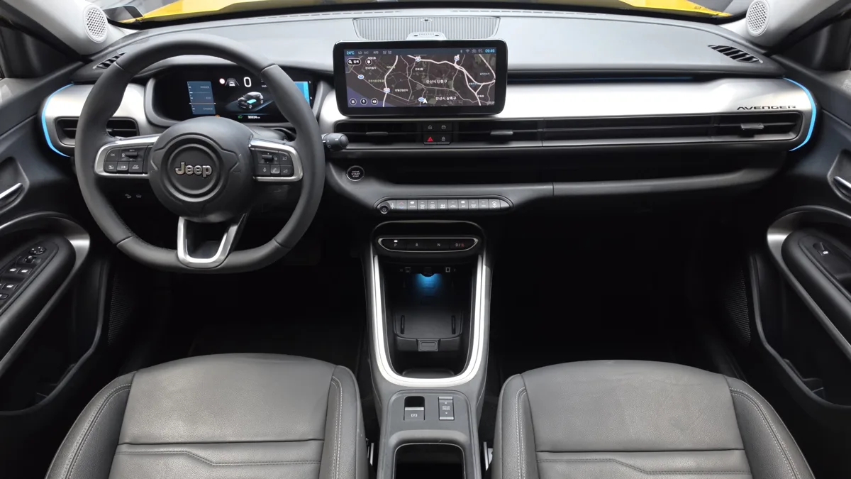 Jeep Avenger interior detail