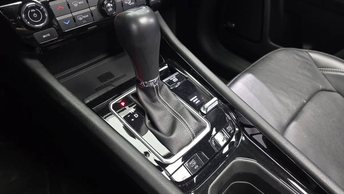 Jeep Compass interior detail